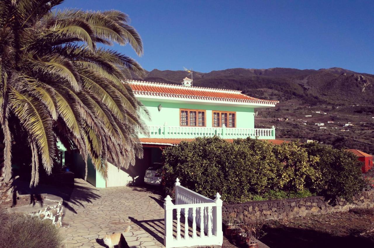 Sea And Mountain View Apartment Los Llanos De Aridane Exterior photo