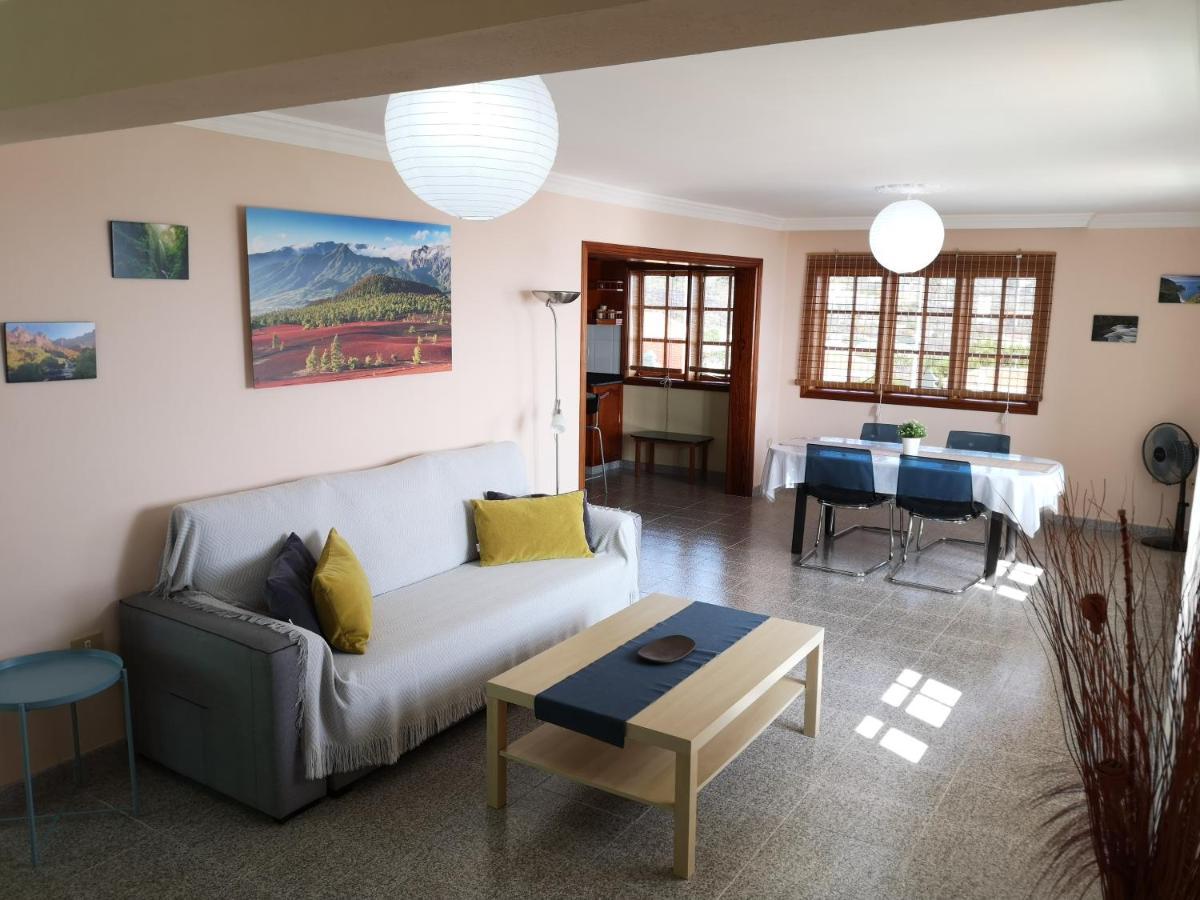 Sea And Mountain View Apartment Los Llanos De Aridane Exterior photo